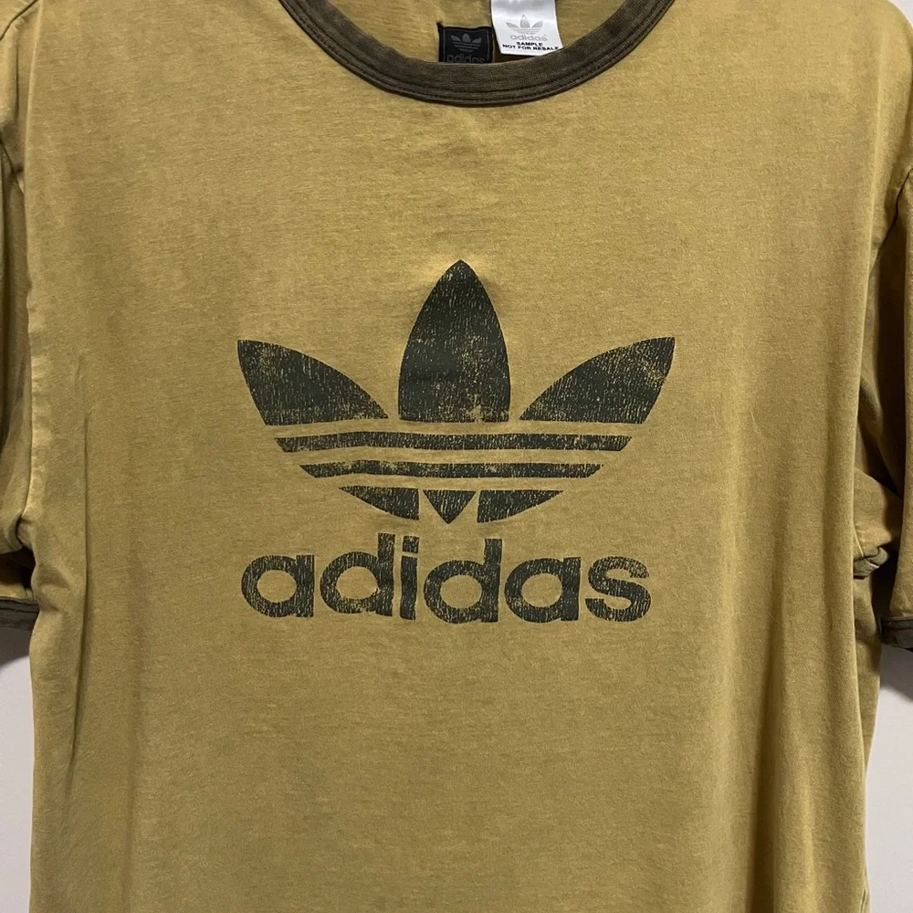 Adidas Sample Tee, size L - Picture 4 of 9